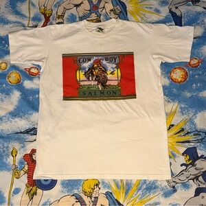 Vintage 90’ Tennessee River Gold T-shirt size medium.